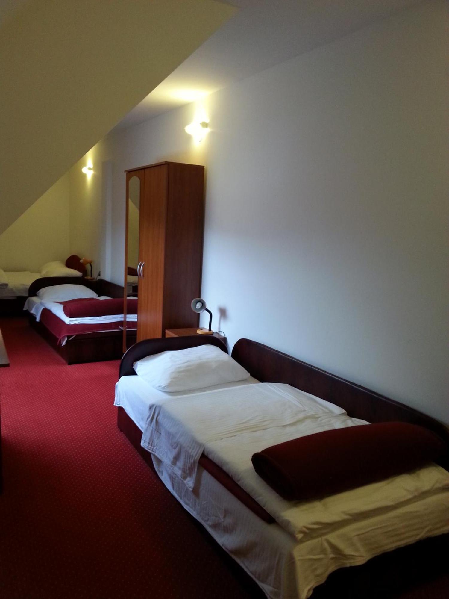 Hotel Mirni Kutak 3*
