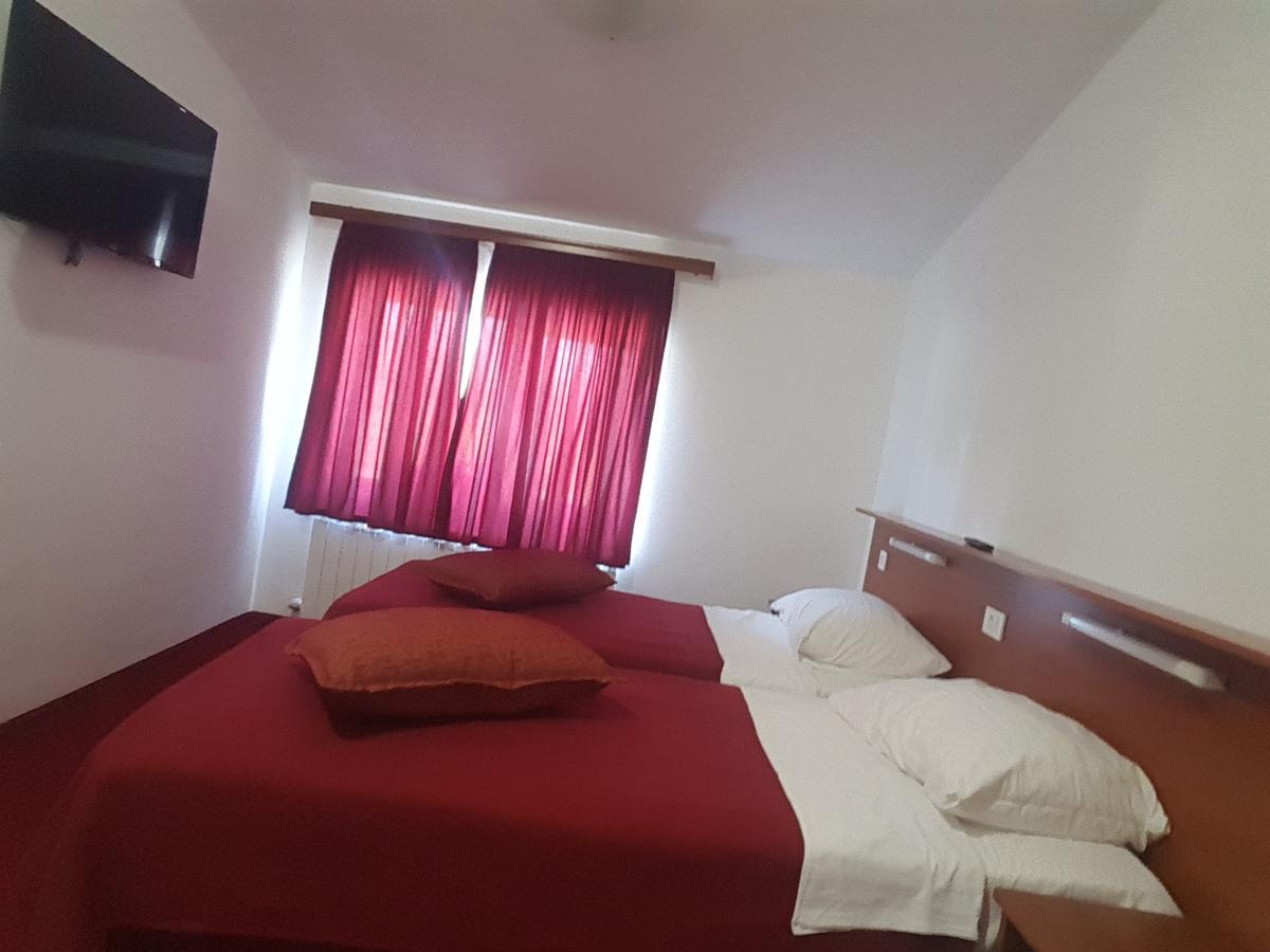 Mirni Kutak 3* Otočac