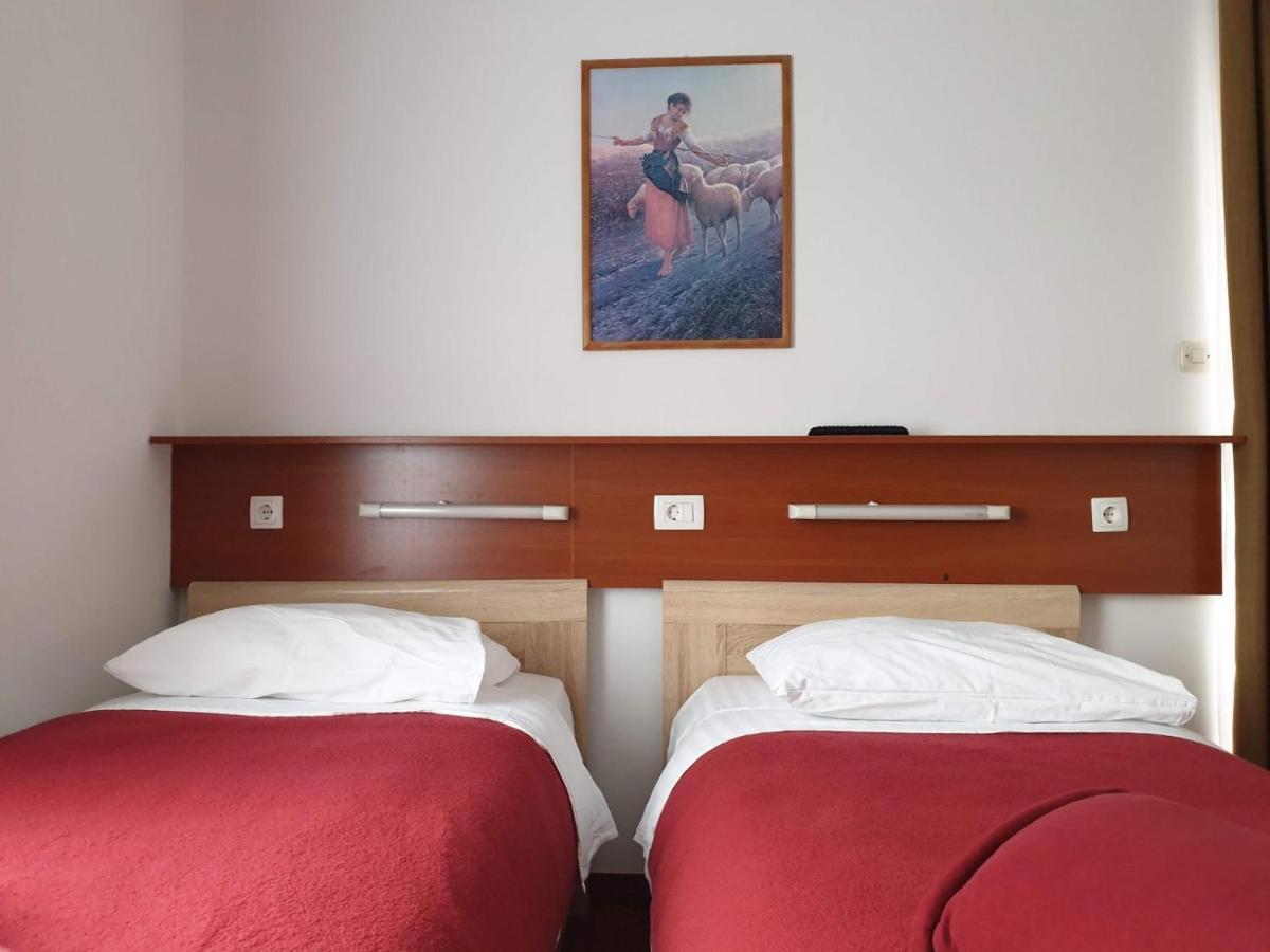 Hotel Mirni Kutak Otočac